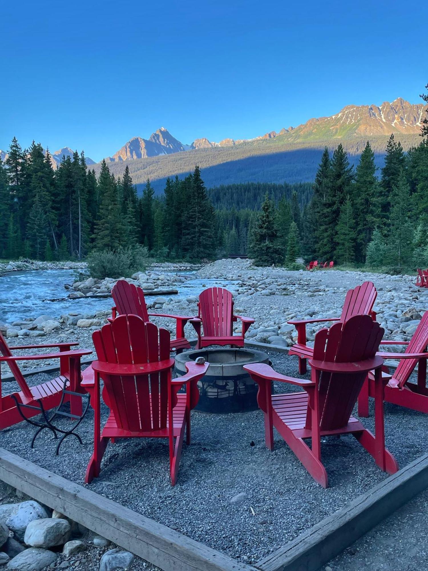Baker Creek By Basecamp Ξενοδοχείο Lake Louise Εξωτερικό φωτογραφία